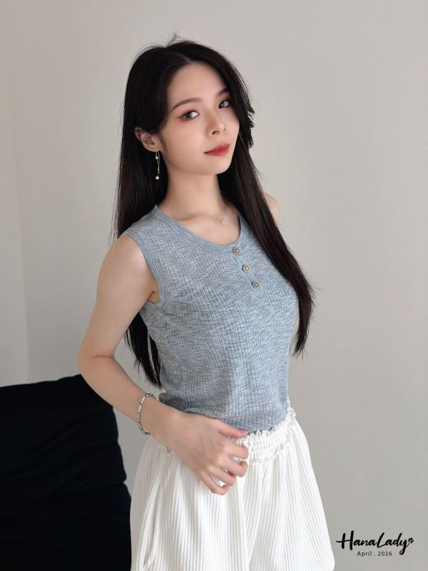 LFB02 三釦設計針織背心 