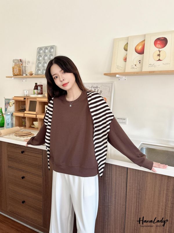 WKA01 絲滑涼棉條紋披肩T 