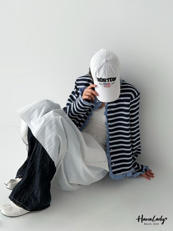 LSA09 質感花瓣邊條紋排釦上衣 