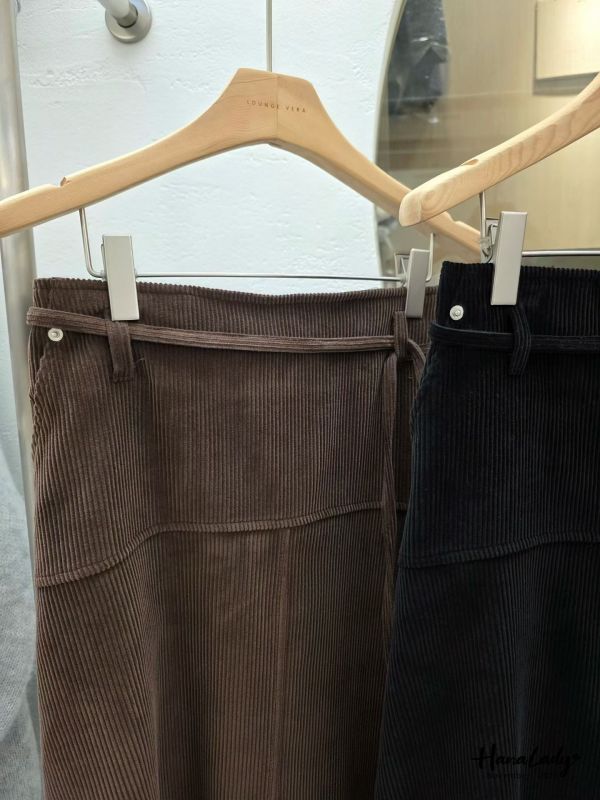 WJA90 附綁帶燈芯絨A字長裙 