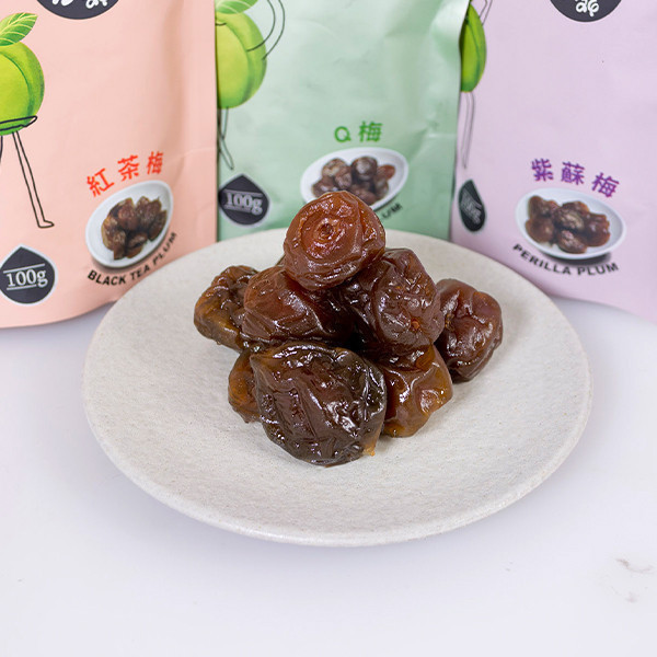 【 信義鄉農會 】布農Q梅 (袋裝) 100G | 梅子跳舞系列 x 綿密Q彈，酸甜交融的極致口感 | 優質台灣青梅製作 l  夾鍊式鋁袋裝 Q梅, 信義鄉農會, 綿密Q彈, 酸甜口感, 台灣青梅, 獨立包裝, 美味小點心, 日常享用, 健康零食, 梅子產品