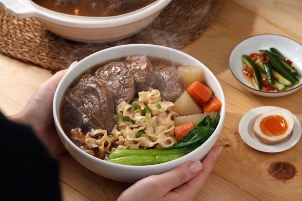 馥桂紅燒牛肉麵(冷凍調理包2入/組) 