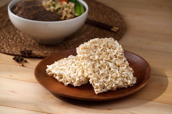 馥桂紅燒牛肉麵(冷凍調理包2入/組) 