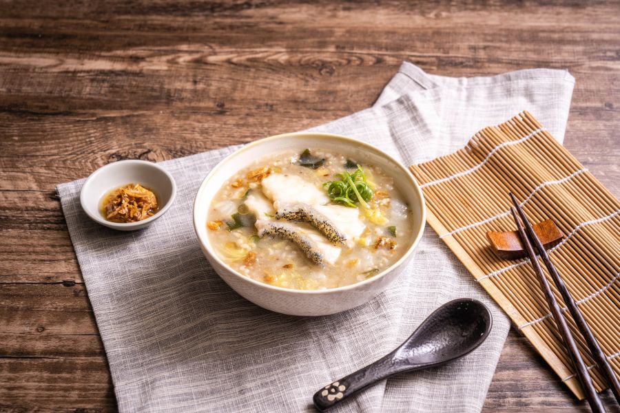 古早味石斑糙米粥(冷凍調理包) 