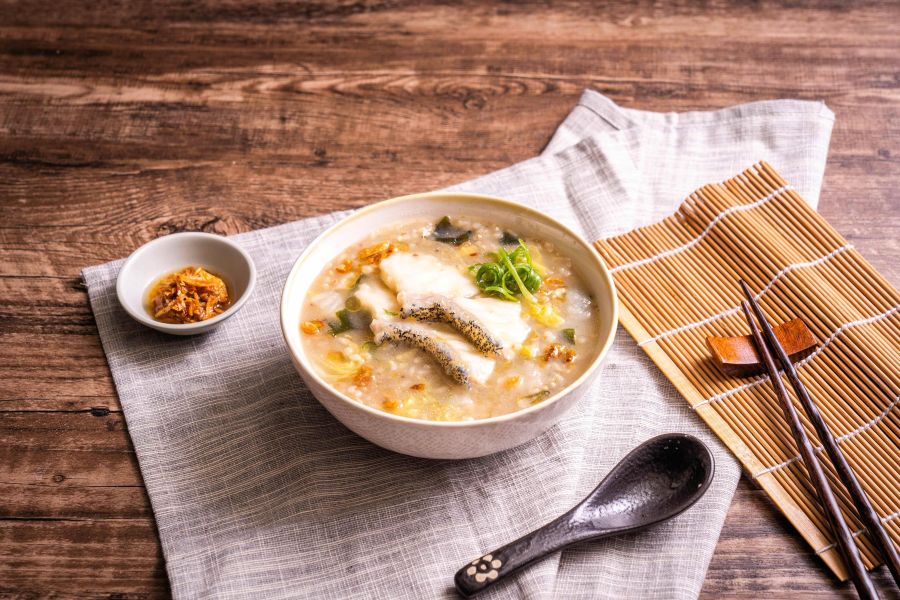 古早味石斑糙米粥(冷凍調理包) 