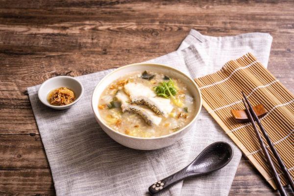 古早味石斑糙米粥(冷凍調理包) 