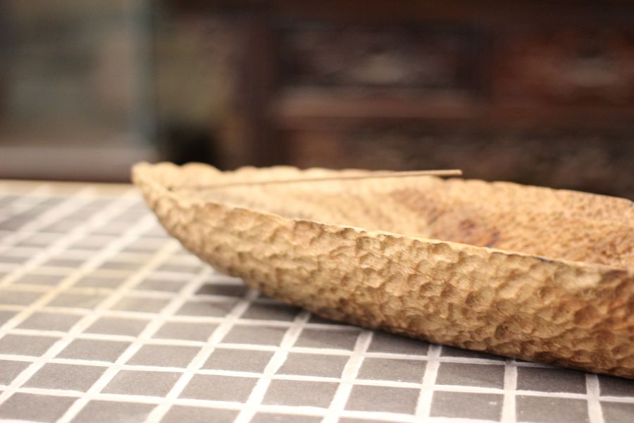 樟木 雕刻臥香座 點心盤 三峽日月坊出品 