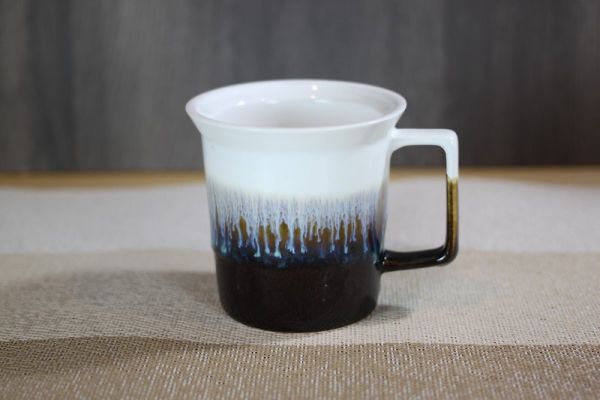 溶洞 方韻杯 自然釉文創 台灣鶯歌製 240ml 