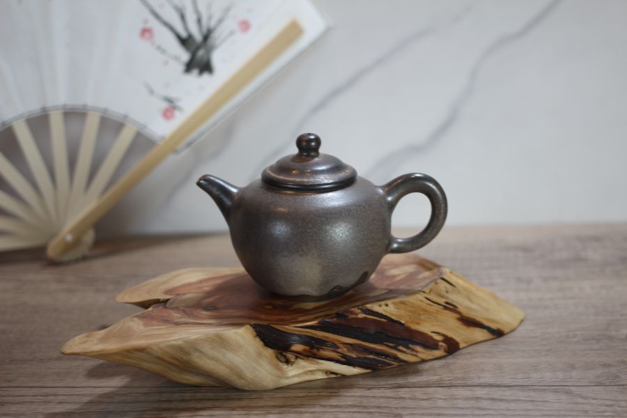 上釉柴燒茶壺-葉敏祥老師 