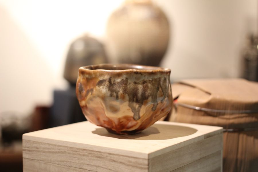 志野釉 柴燒手捏紋茶碗-張膺康老師 