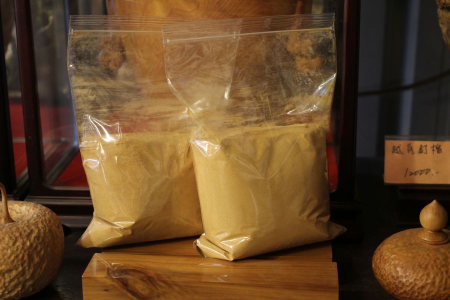 100%台灣肖楠香粉 無香料 原木打磨 三峽日月坊 