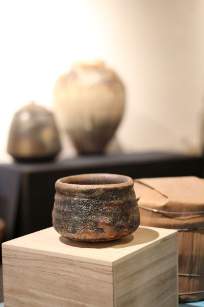 志野釉 柴燒重落灰茶碗-張膺康老師 