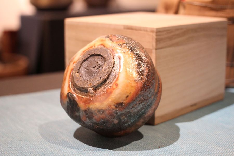 志野釉 柴燒重落灰茶碗-張膺康老師 