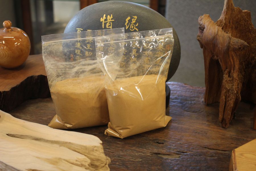 100%台灣肖楠香粉 無香料 原木打磨 三峽日月坊 