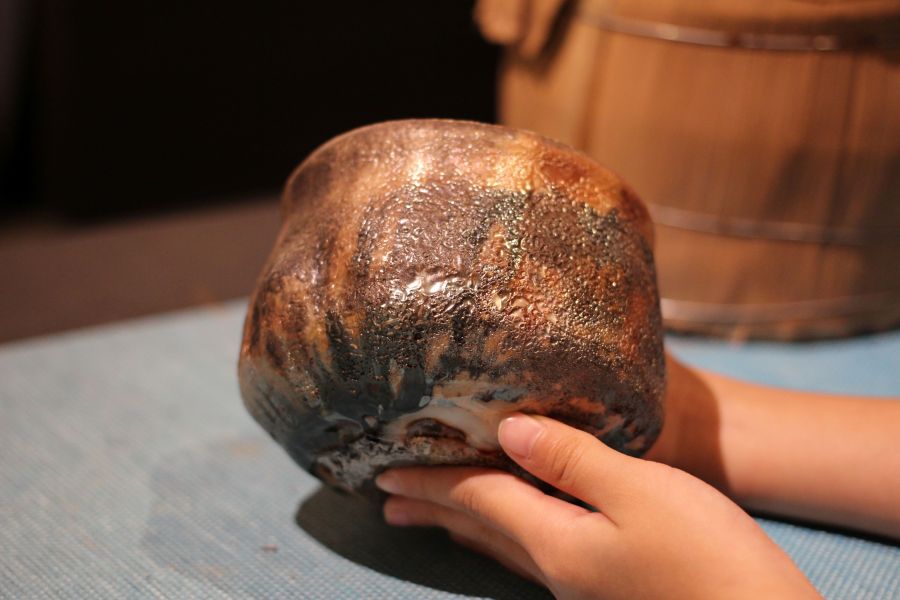 志野釉 柴燒重落灰茶碗-張膺康老師 