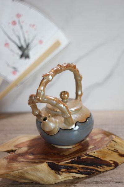 柴燒金銀彩 竹節提樑茶壺 -葉敏祥老師 