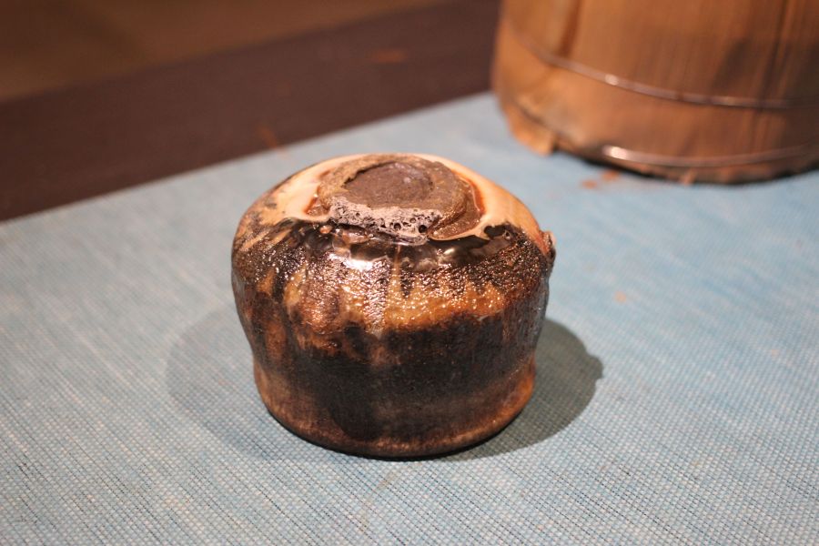 志野釉 柴燒重落灰茶碗-張膺康老師 