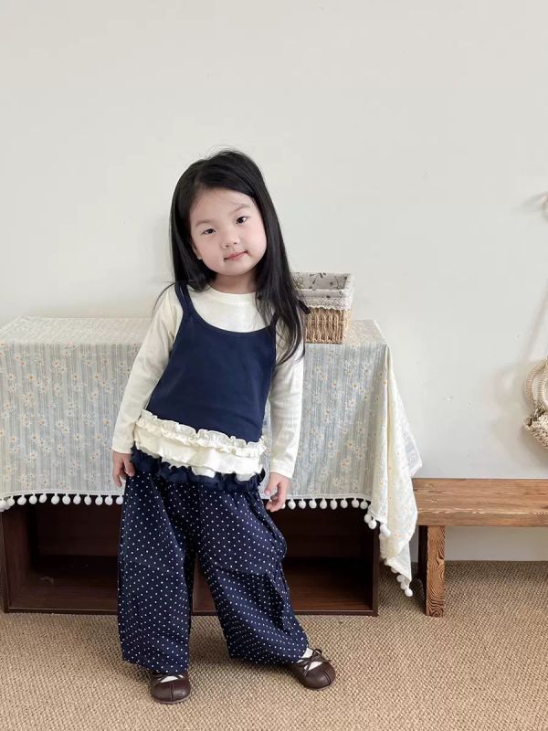 預購秋款女童甜美花邊假两件套裝尺寸90-140 