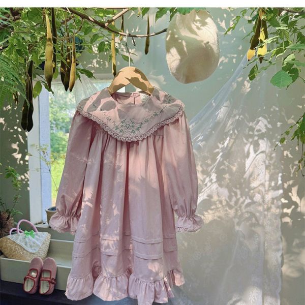 預購秋款法式復古花朵繡花女童連衣裙 尺寸90-140 