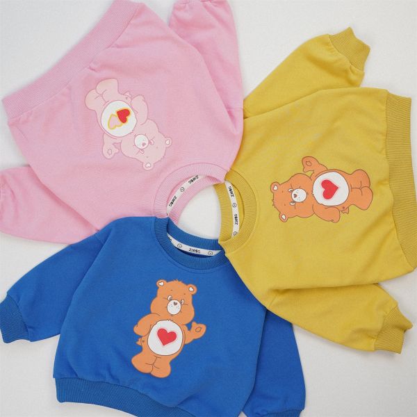 預購秋款男女童彩虹熊上衣尺寸80-130 
