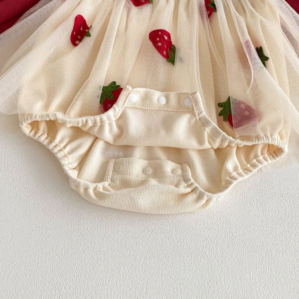 預購秋款女寶草莓網紗包屁衣尺寸66-90 