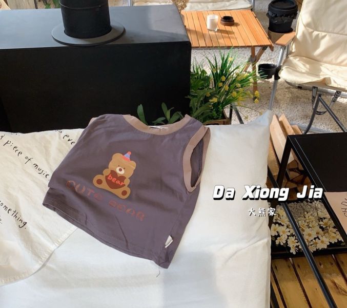 現貨男童熊熊背心 版型小一碼 