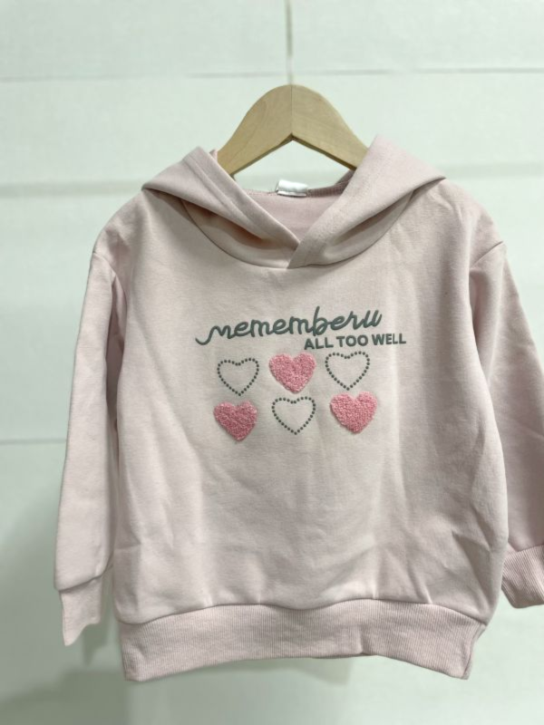 現貨秋款女童愛心帽T上衣尺寸05-17 