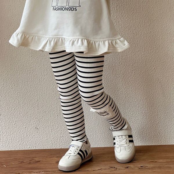 預購秋款女童兔兔上衣+ 褲子套裝尺寸80-130 