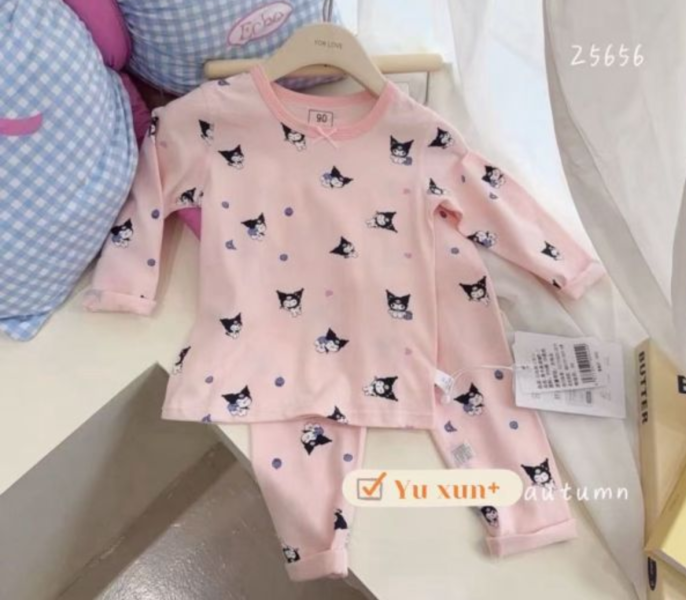 現貨秋款女童庫洛米局家服套裝尺寸90-120 