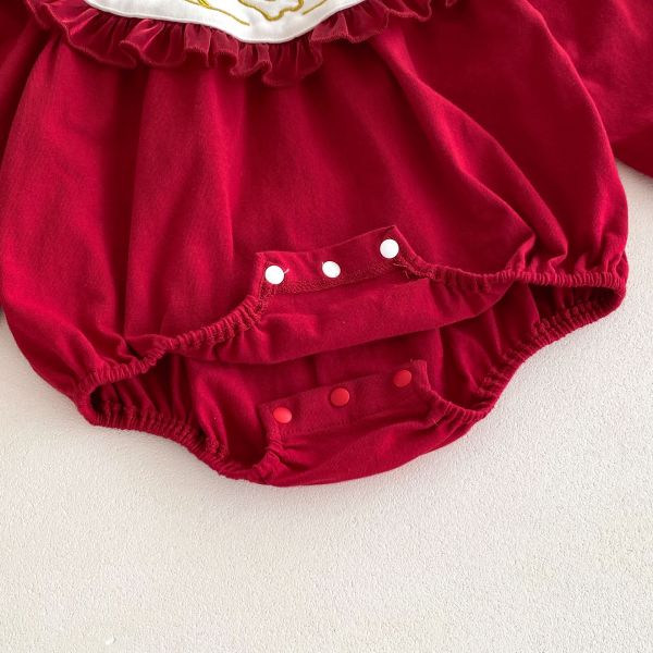 預購秋款女寶可愛花邊包屁衣尺寸66-90 