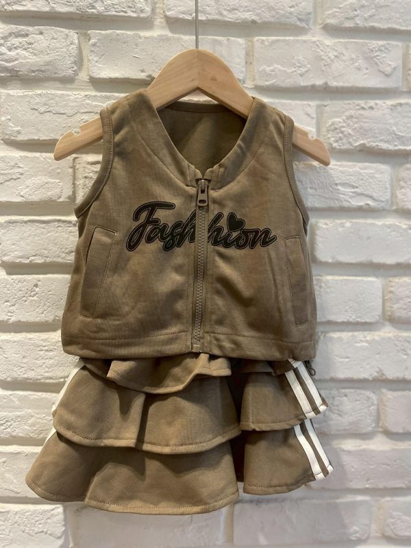 26061-現貨夏款女童辣妹字母蛋糕裙套裝尺寸80-120 