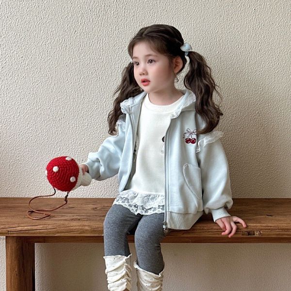 預購秋款女童櫻桃蕾絲外套尺寸80-130 
