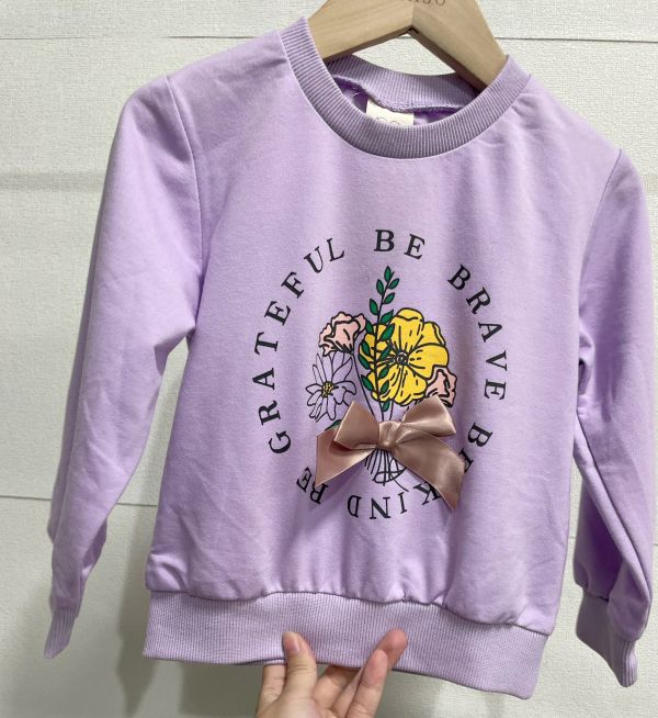 現貨秋款女童花束蝴蝶結上衣 