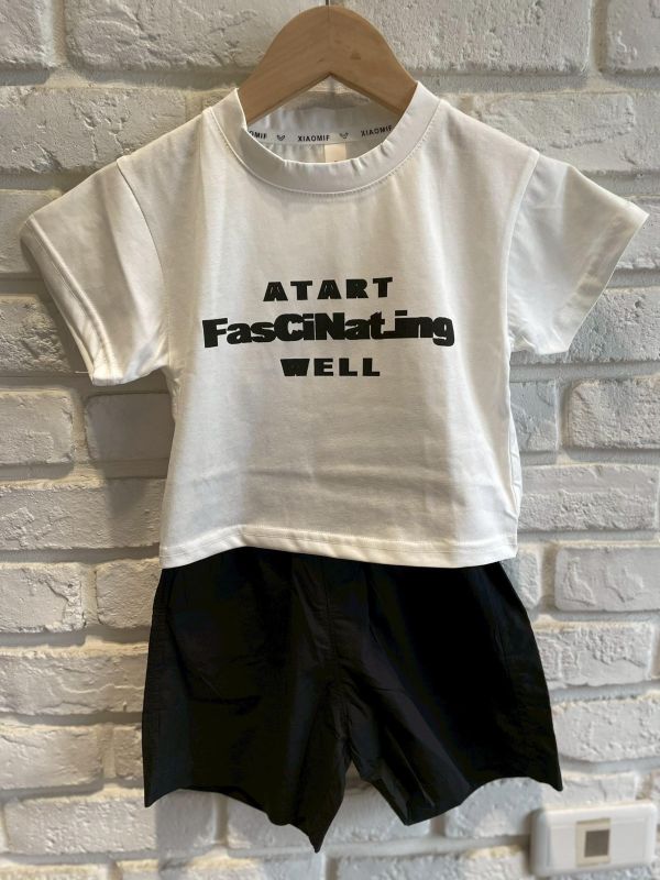 860-1現貨夏款男童字母工裝套裝尺寸90-130 