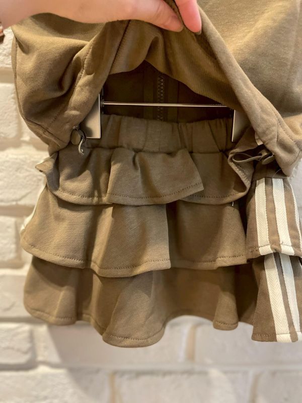 26061-現貨夏款女童辣妹字母蛋糕裙套裝尺寸80-120 