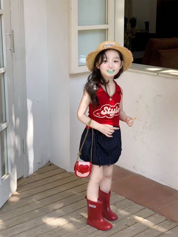 預購夏款女童字母翻領背心牛仔半身裙套裝 
