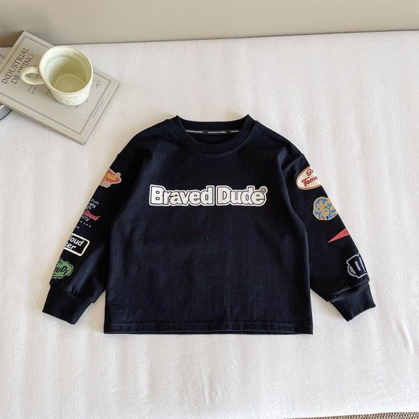 預購秋款男童帥氣潮酷上衣尺寸90-150 