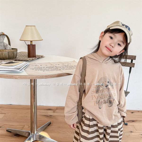 預購秋款女童兔兔帽T上衣尺寸80-130 