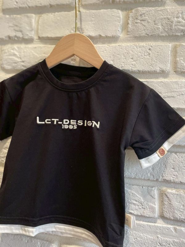 26101現貨夏款男童刺繡字母上衣尺寸90-130 