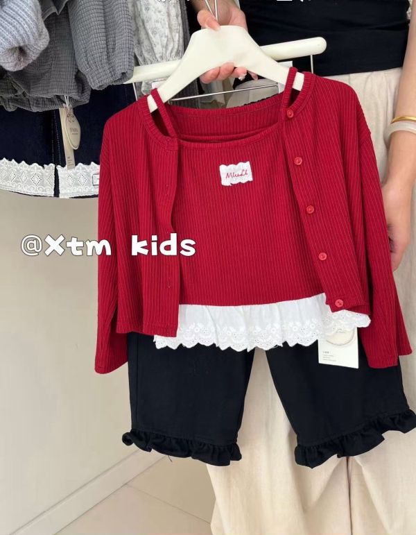 現貨秋款女童針織上衣套裝尺寸90-130附實拍 