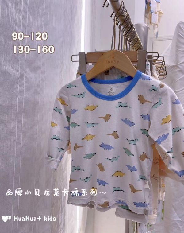 現貨秋款男童恐龍局家服套裝尺寸90-120 