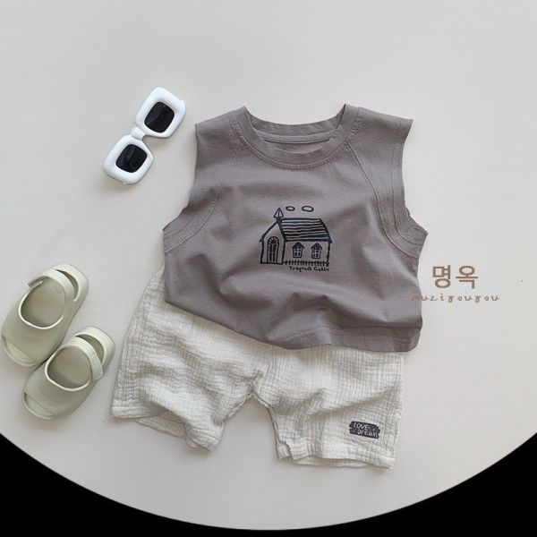 預購夏款男女童森林系小房子背心上衣 尺寸80-130 