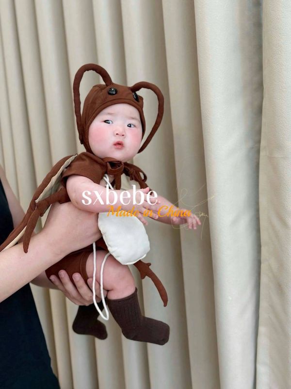預購男寶蟑螂造型包屁衣含帽 