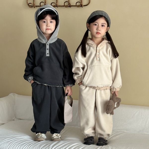 預購冬款男女童保暖搖粒絨套裝尺寸80-150 