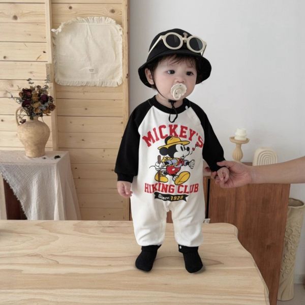 預購秋款男童米奇字母連身衣尺寸66-100 