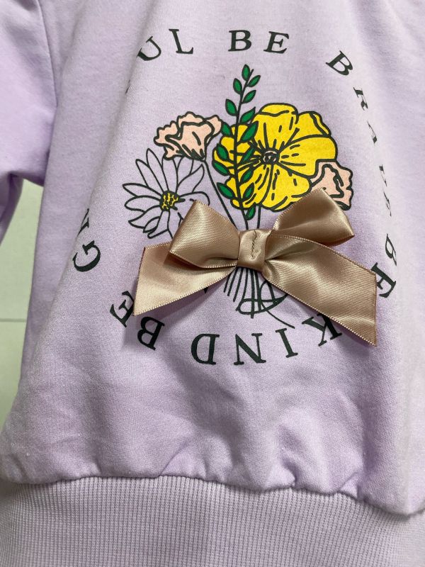 現貨秋款女童花束蝴蝶結上衣 