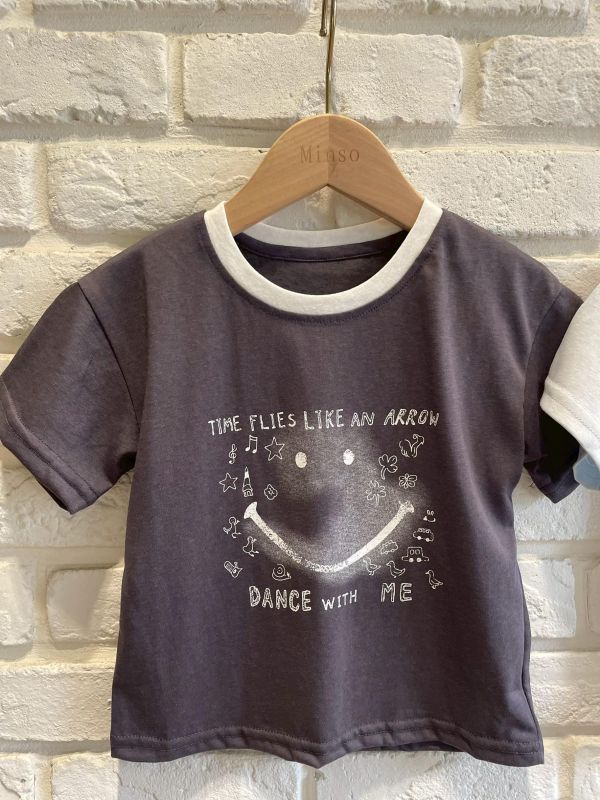 26139-2現貨夏款男童深灰微笑上衣尺寸90-130 