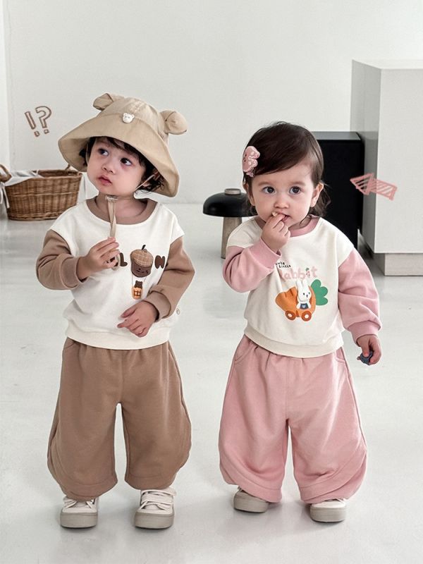 預購秋款男女童可愛玩偶套裝尺寸73-120 