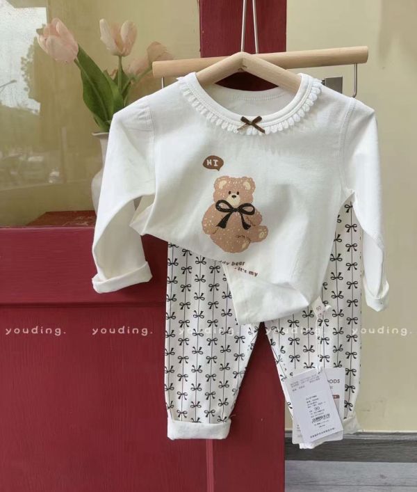 現貨秋款女童熊熊局家服套裝尺寸90-120 