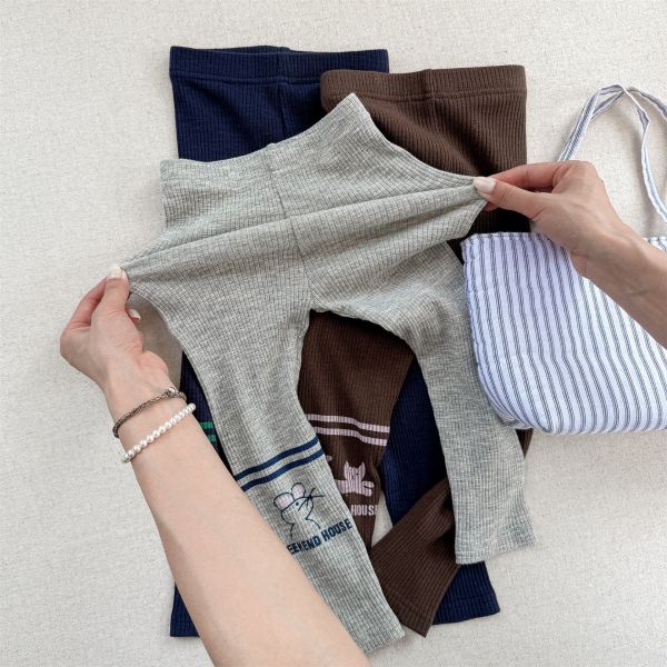 預購秋款女童條紋內搭褲尺寸80-130 